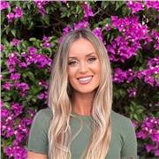 Profesora de apoyo o refuerzo escolar para niños de primaria de todas las materias